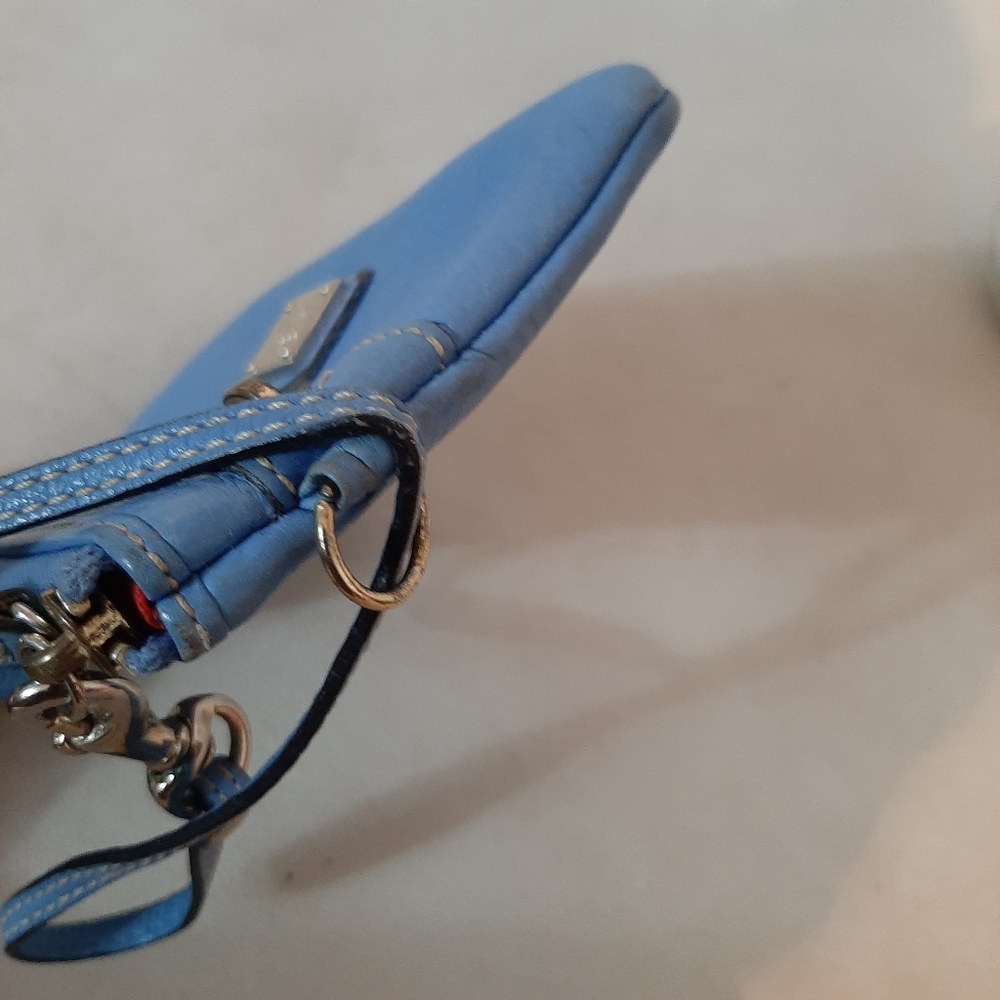 Dooney Bourke Blue Wristlet Bag - Picture 12 of 16
